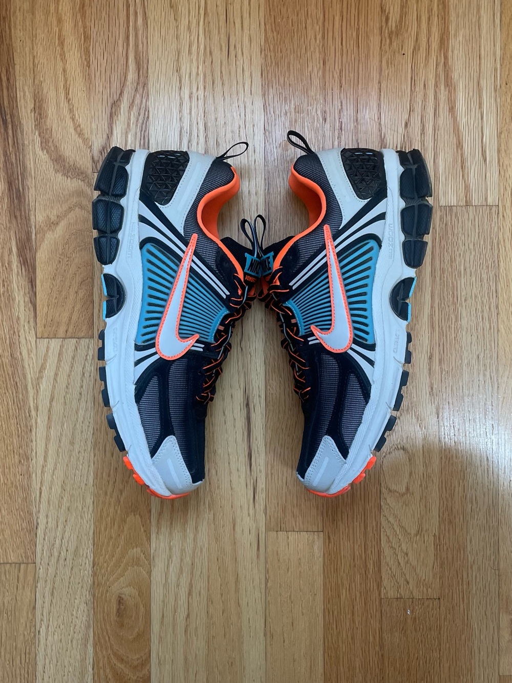 Nike Zoom Vomero 5 Running Shoes in Black, Blue & Orange 8.5M 10W